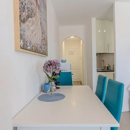 Malibu Park With Ocean Views & Heated Pool * 아데제