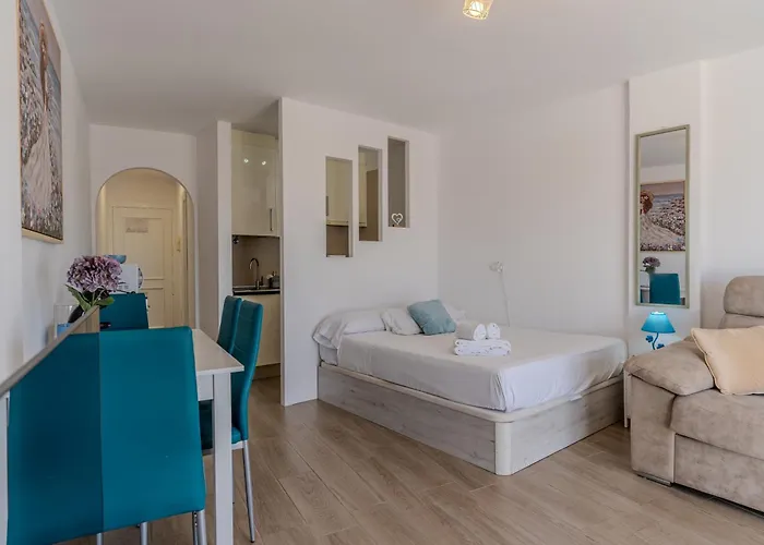 Апартаменти Malibu Park With Ocean Views & Heated Pool Адехе