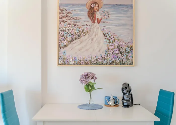 Апартаменти Malibu Park With Ocean Views & Heated Pool *